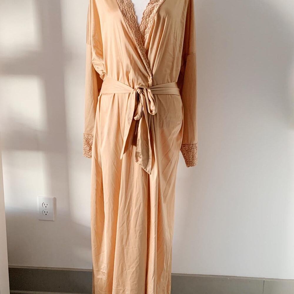 Vintage Vanity Fair Nylon Robe Size L